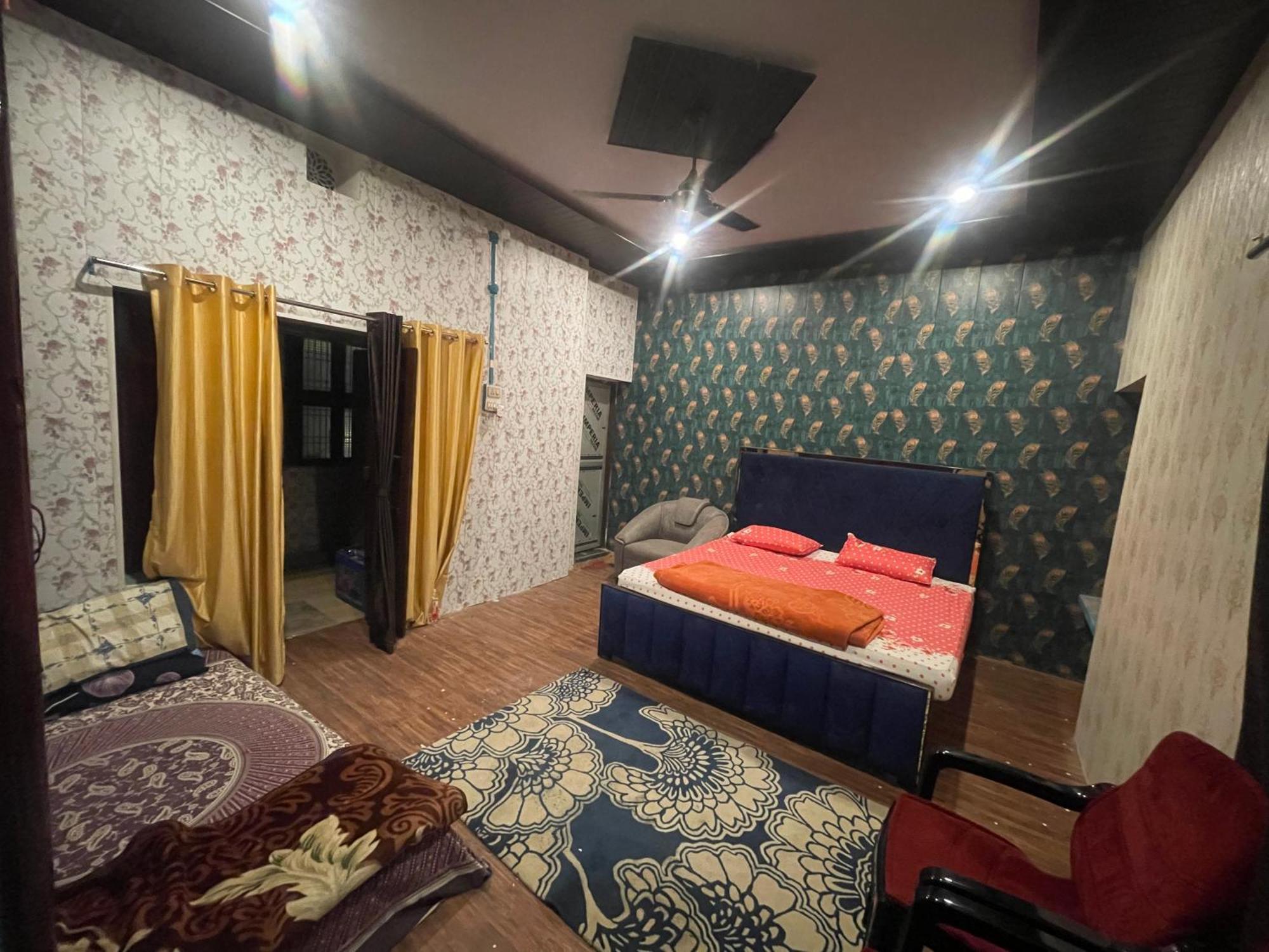 Swastik Home Stay Ravindpuri Varanasi Eksteriør billede